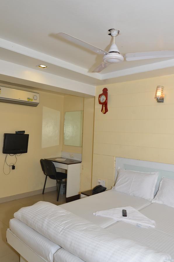 Da Casa Business Hotel 푸네 외부 사진